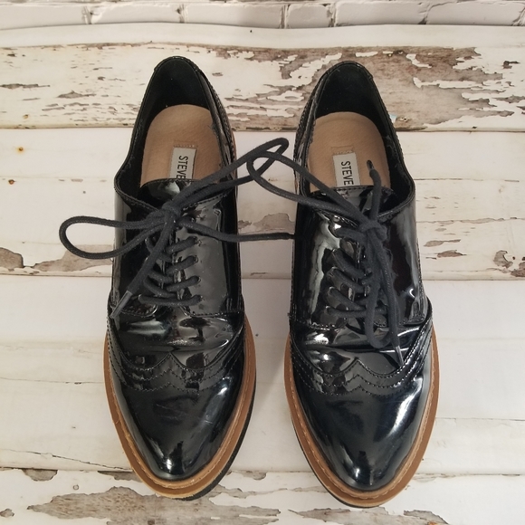 Steve Madden Black Patent Oxford - Size 6 - Picture 3 of 11